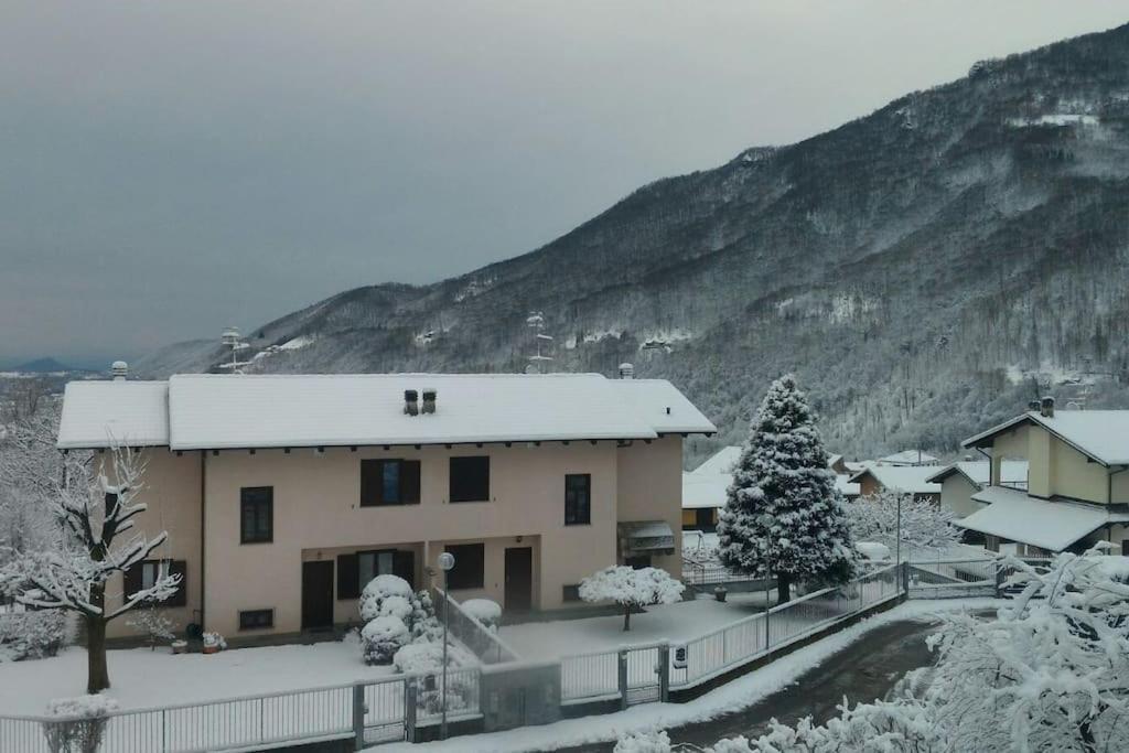 Casa Vacanze Le Tre Sorelle Torre Pellice Exterior photo