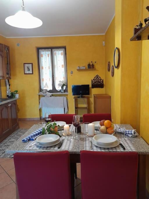 Casa Vacanze Le Tre Sorelle Torre Pellice Exterior photo